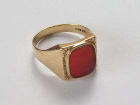 SIGNET RING.