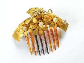 HAIR COMB.