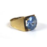 A 9ct gold topaz style stone ring, size M, 4.8g.