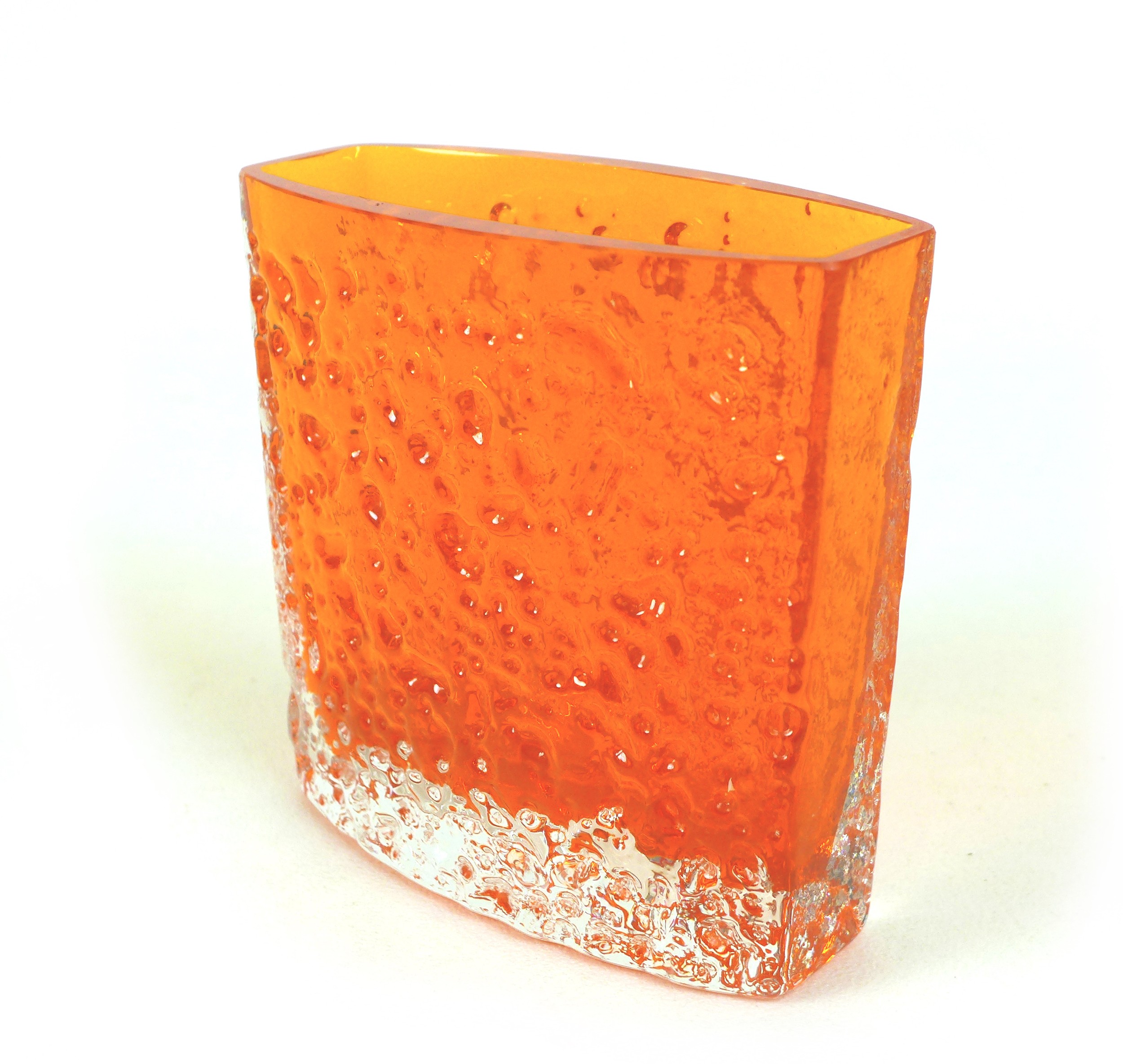 A 1960s Whitefriars Baxter tangerine Nailhead vase, '9685', 11.2cm high. - Image 4 of 6