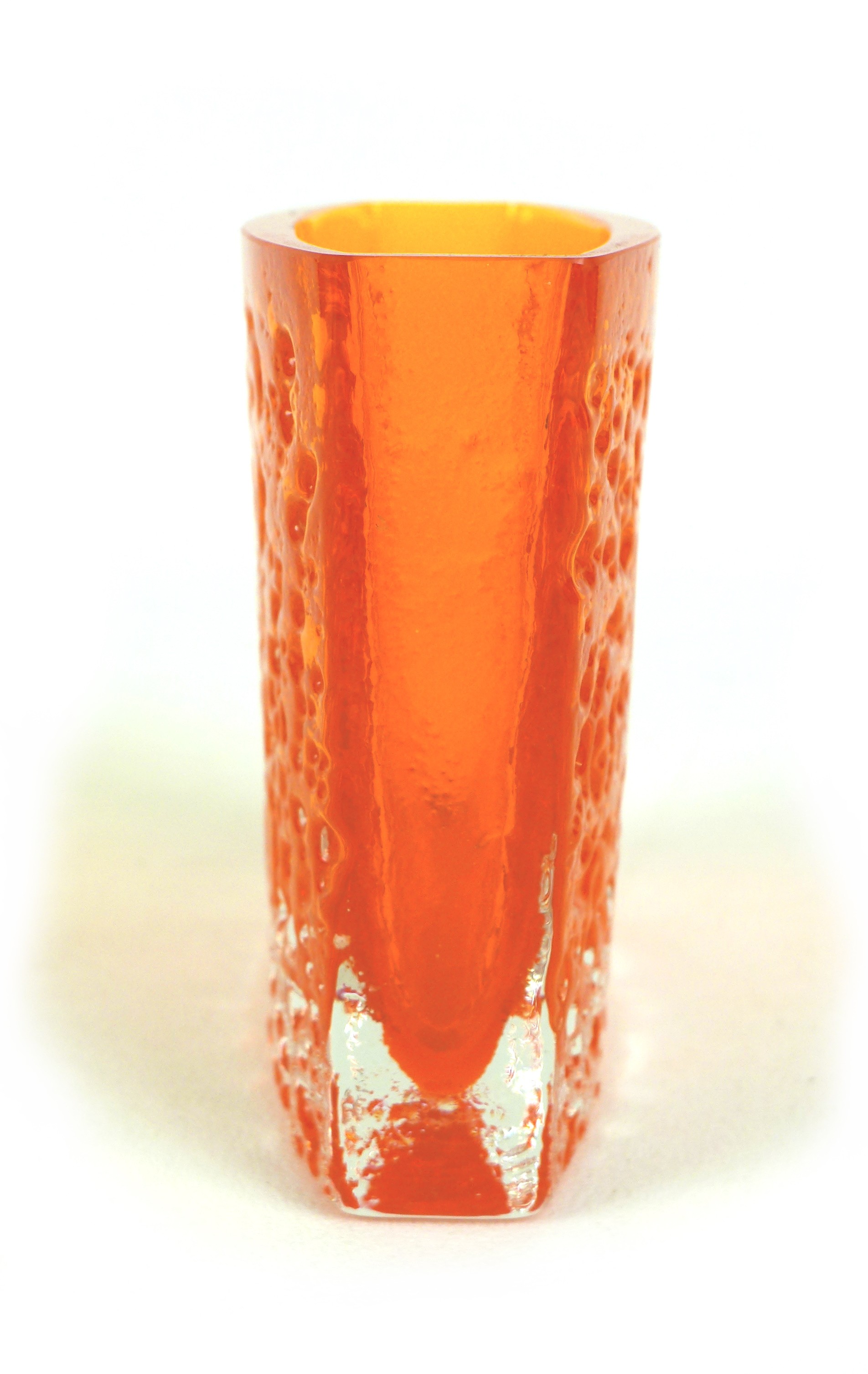 A 1960s Whitefriars Baxter tangerine Nailhead vase, '9685', 11.2cm high. - Image 3 of 6
