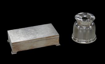 Two pieces of George V and later silver, comprising a 'No-Fume' ashtray, with engine turned sides,