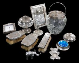 A group of George V silver, including a silver elephant ornament, stamped 925, 2.4toz, 8 by 5 by 4.