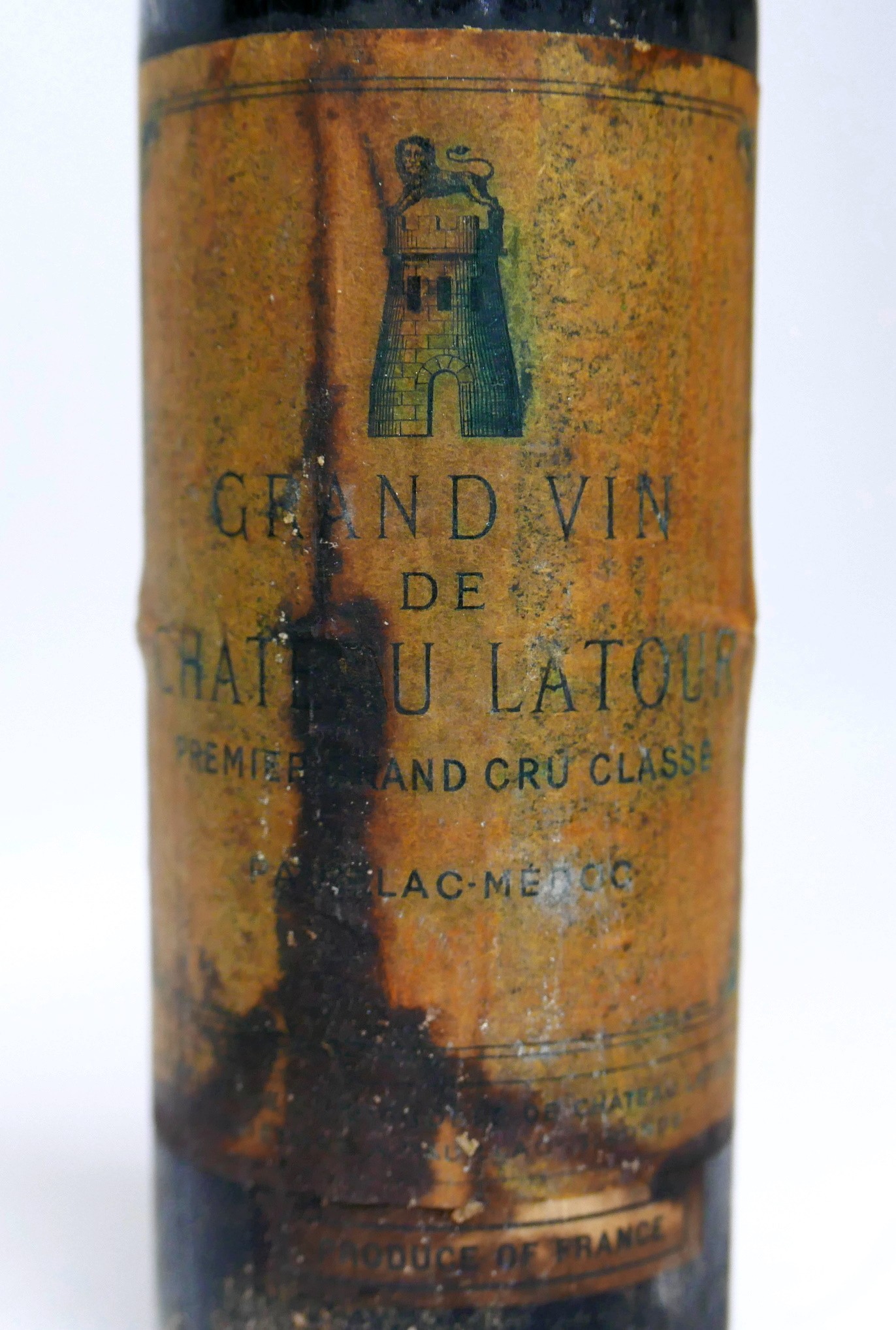 Vintage wine: three bottles of Grand Vin de Chateau Latour, Pauillac-Medoc, Premier grand Cru - Image 5 of 6