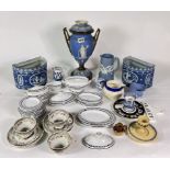 CERAMICS INCLUDING A WEDGWOOD URN (QTY)