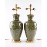 A PAIR OF SPINACH GREEN GLAZED CERAMIC BALUSTER TABLE LAMPS (2)