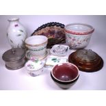 CERAMICS AND COLLECTABLES INCLUDING A CIRCULAR WALL BAROMETER (QTY)