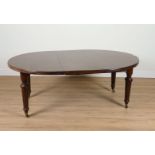 A LATE 19TH CENTURY MAHOGANY OVAL EXTENDING DINING TABLE