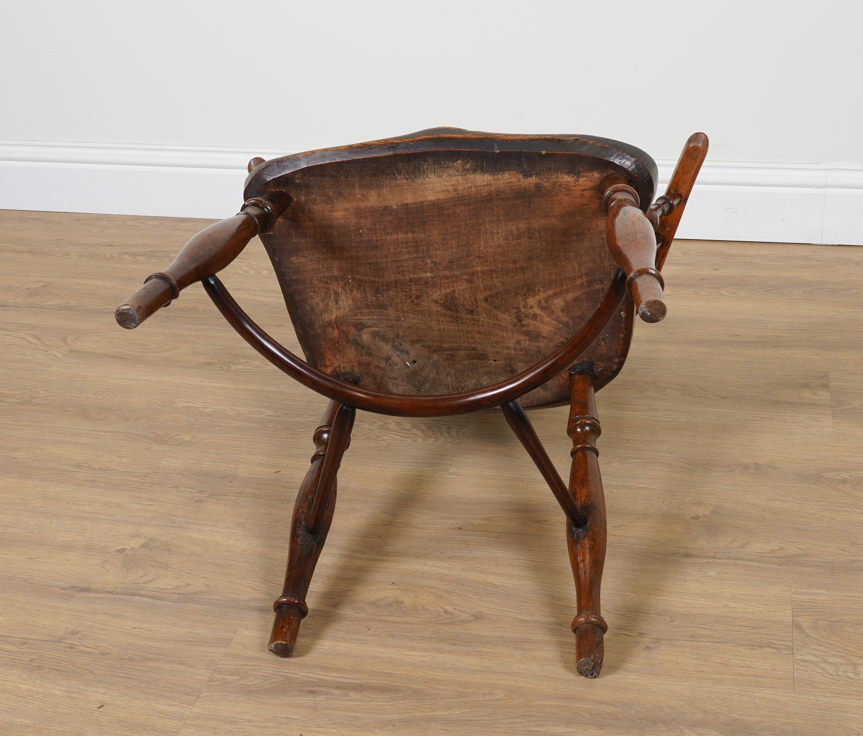 TAYLOR GRANTHAM; A 19TH CENTURY YEW AND ELM WINDSOR CHAIR - Image 10 of 10