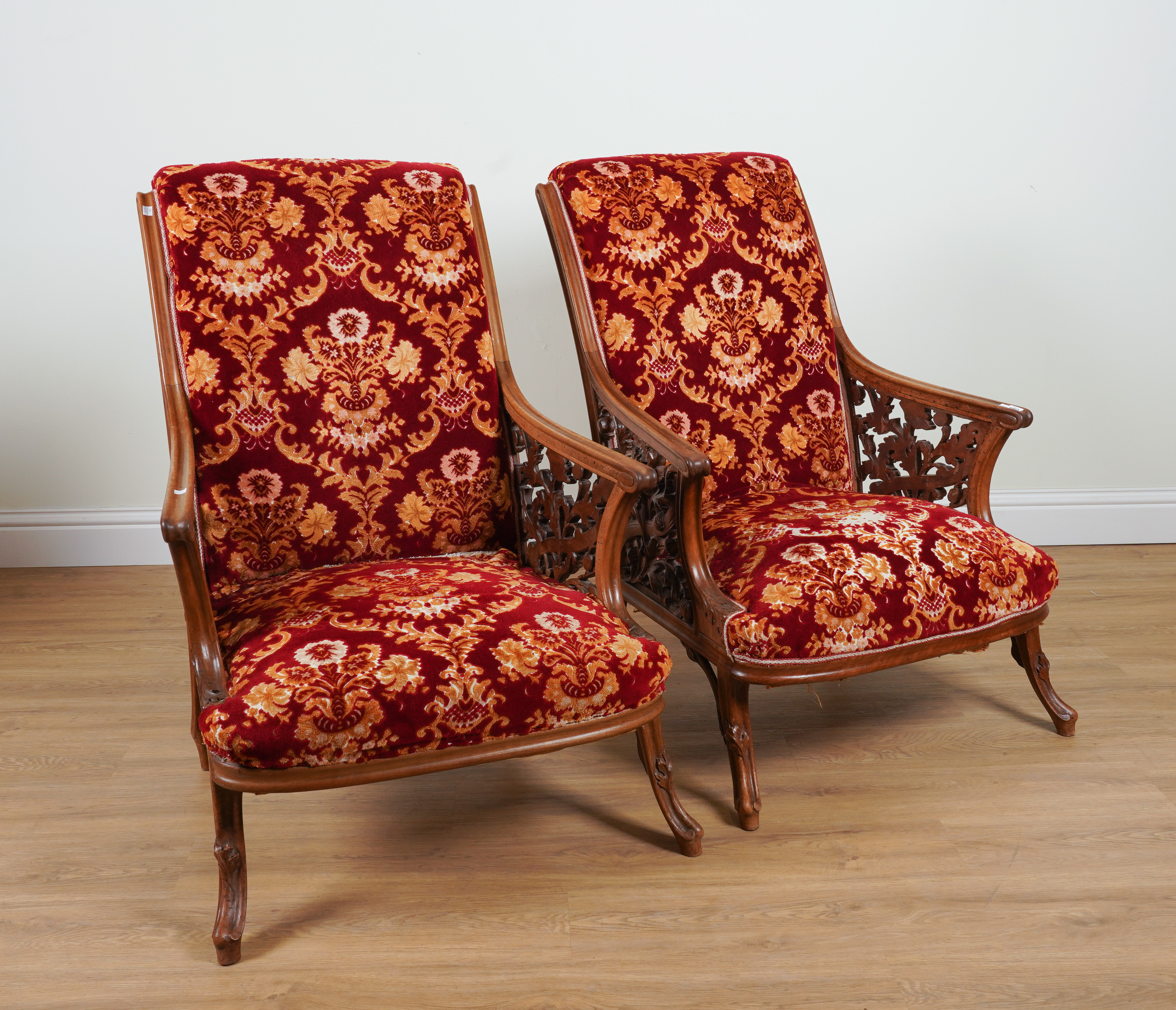 A PAIR OF EARLY 20TH CENTURY MAHOGANY FRAMED OPEN ARMCHAIRS WITH CARVED AND PIERCED FOLIATE... - Image 2 of 4