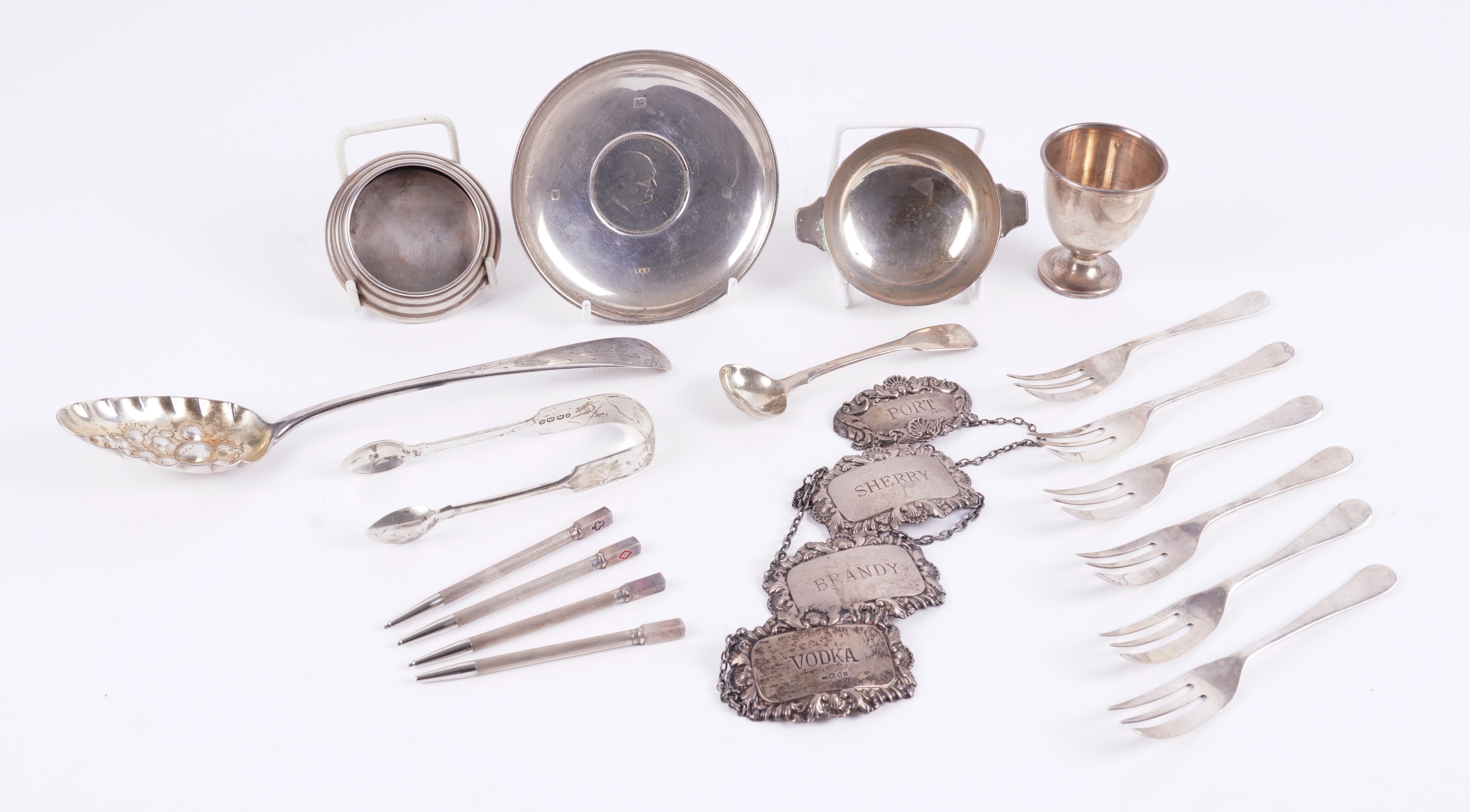 A COLLECTION OF SILVER AND SILVER MOUNTED WARES (13)