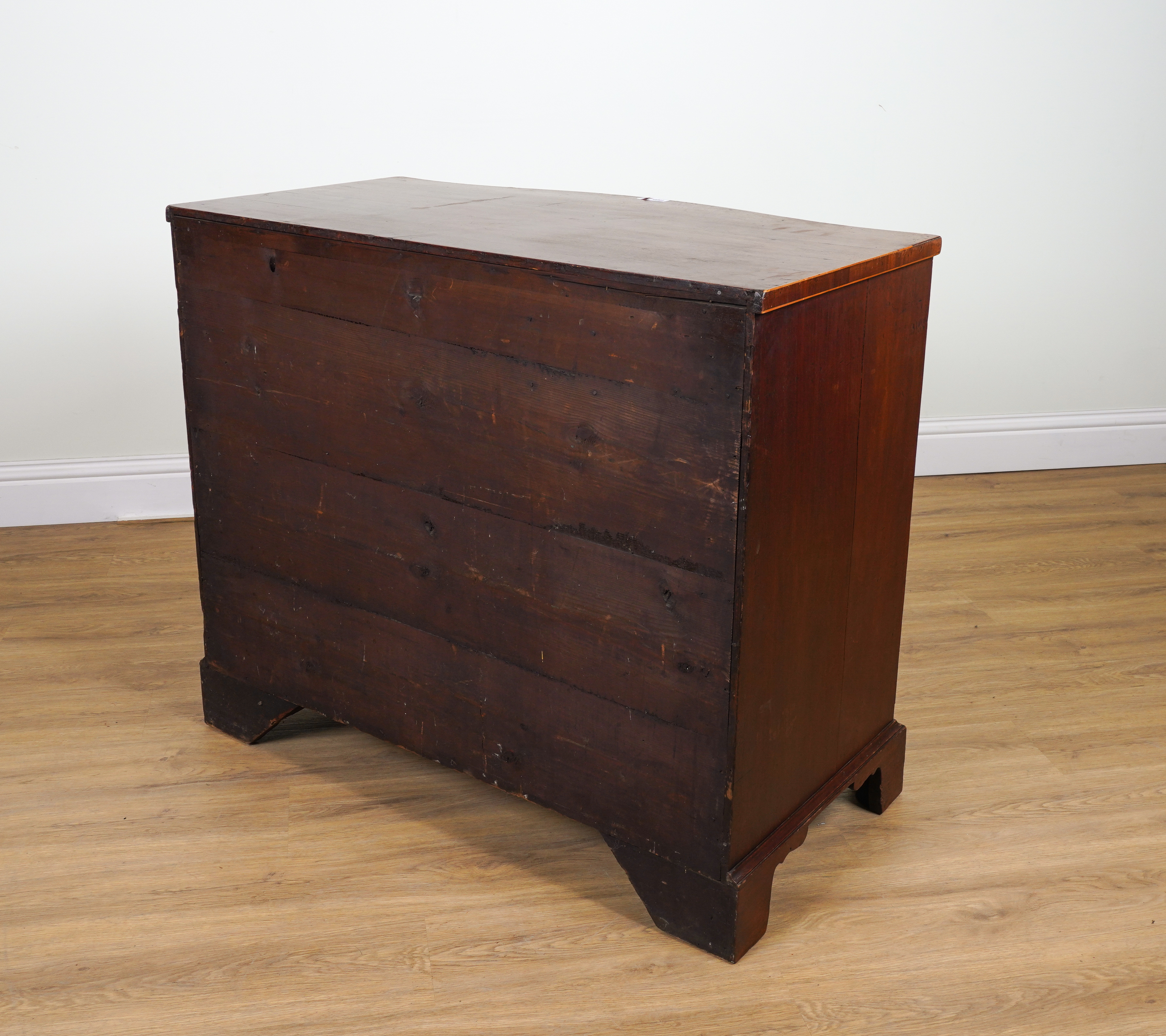 A GEORGE III INLAID MAHOGANY SERPENTINE CHEST OF FOUR LONG GRADUATED DRAWERS - Image 6 of 6