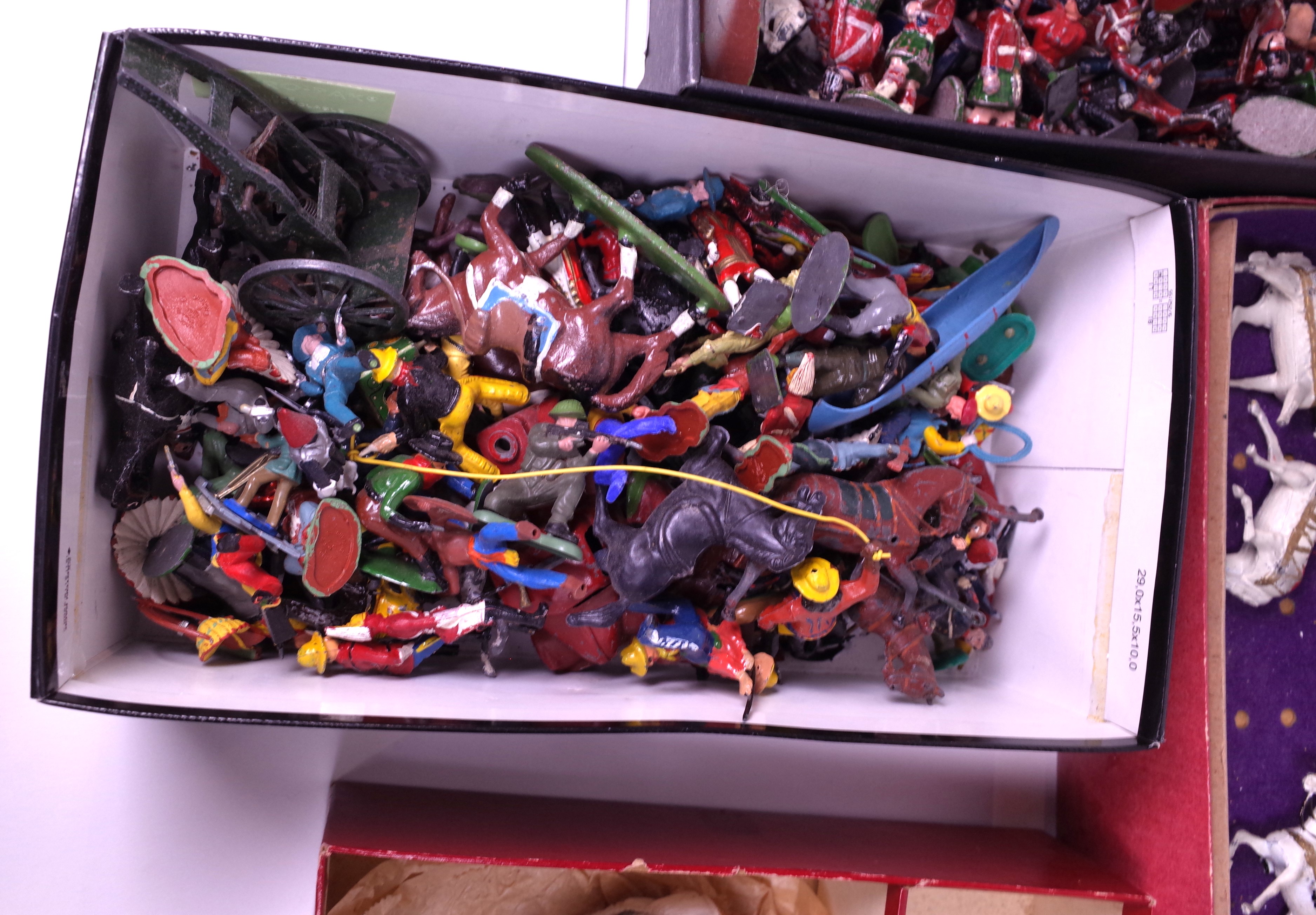 TOYS, A QUANTITY OF BRITAINS LEAD TOY SOLDIERS, A BRITAINS CORONATION COACH SET AND SUNDRY - Image 3 of 6