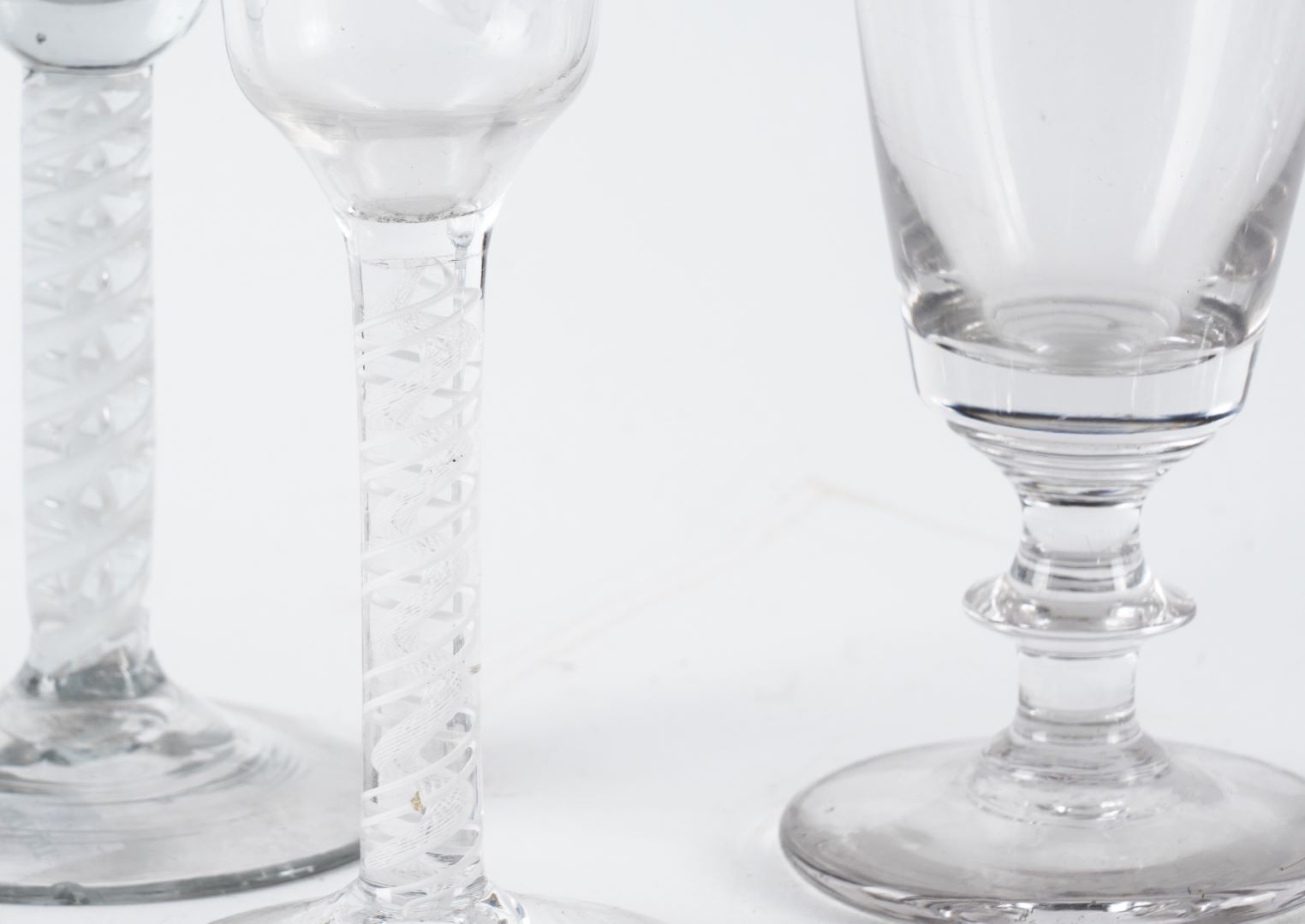 A GROUP OF FIVE DRINKING GLASSES - Image 2 of 2