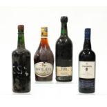 A BOTTLE OF WARRE'S VINTAGE PORT 1966 (4)