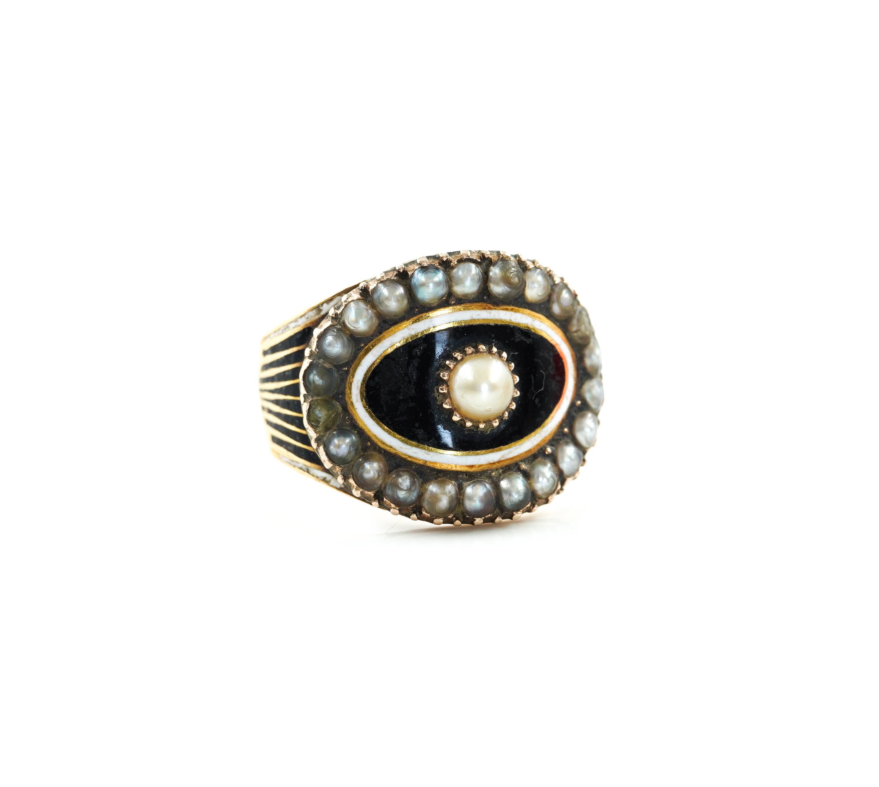 A LATE 18TH CENTURY GOLD, ENAMELLED AND HALF PEARL SET MOURNING RING - Image 2 of 4