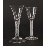 TWO AIRTWIST WINE GLASSES (2)