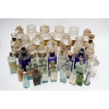 A QUANTITY OF GLASS APOTHECARY JARS (QTY)