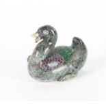 A SMALL CHINESE FAMILLE VERTE FIGURE OF A DUCK