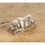 A FRENCH SILVER TABLE SNUFF BOX MODELLED AS A RECUMBENT DOG