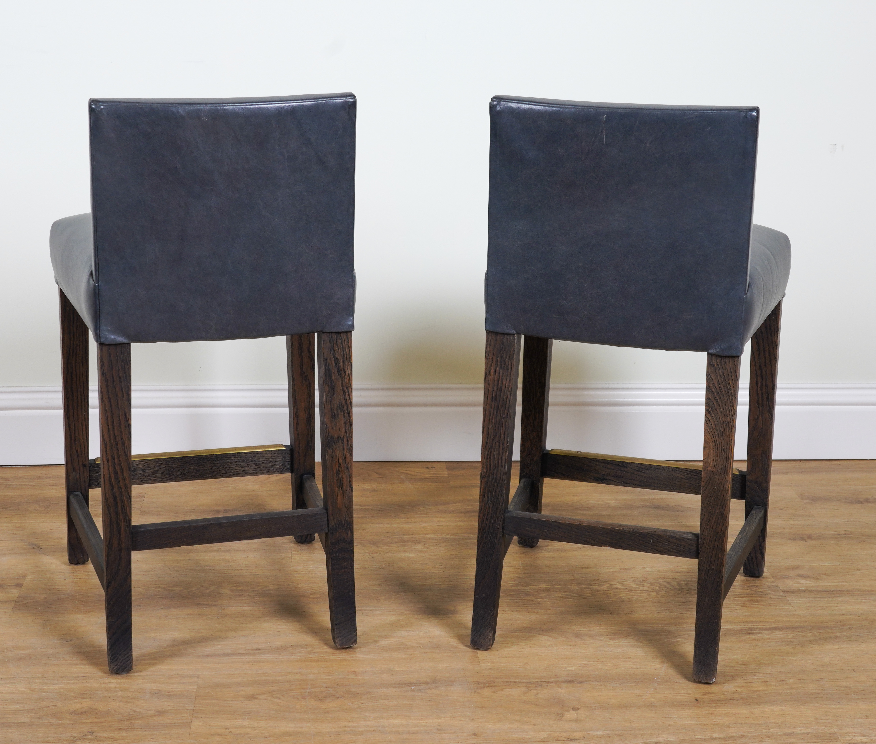 HOWE LONDON; FOUR LEATHER UPHOLSTERED BAR STOOLS (4) - Image 2 of 3