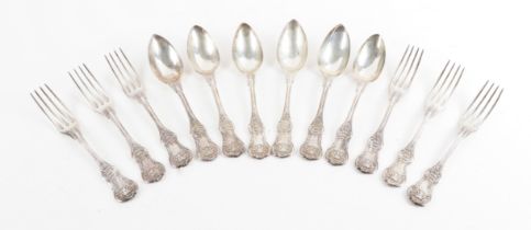 A GROUP OF FRENCH TABLE FLATWARE (12)