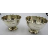 A pair of silver pedestal bon bon dishes. Sheffield 1933. 5.3 troy oz/166 grams. Condition report: