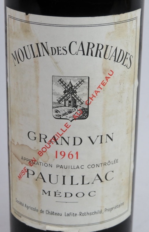 One bottle of Chateau Lafite-Rothschild Moulin Des Carruades Pauillac Medoc 1961. Condition - Image 2 of 3