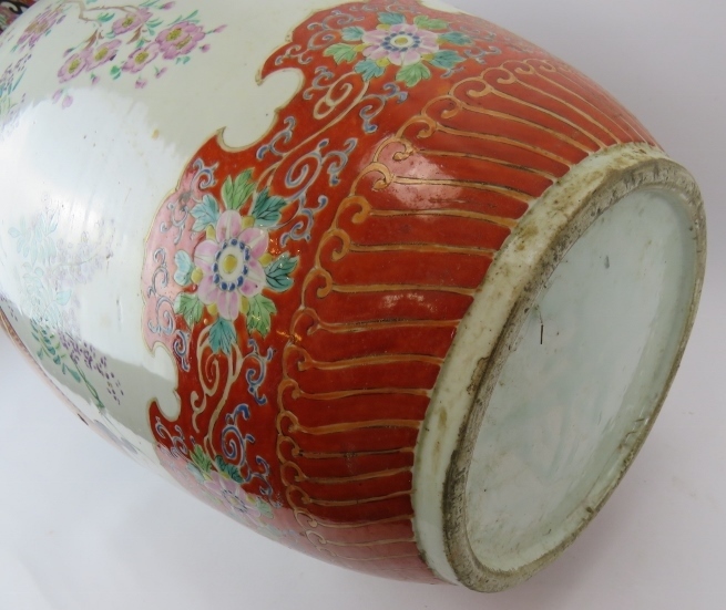 A large antique Japanese floor vase, Meiji period, hand decorated with Geisha Cartouche among - Image 5 of 6