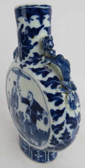 An antique Chinese porcelain moon vase with blue and white decoration and dragon handles. Height - Image 8 of 13