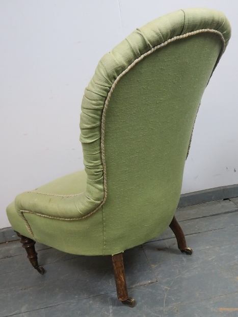 A Victorian bedroom chair, reupholstered in green buttoned material, on tapering walnut supports - Image 3 of 3