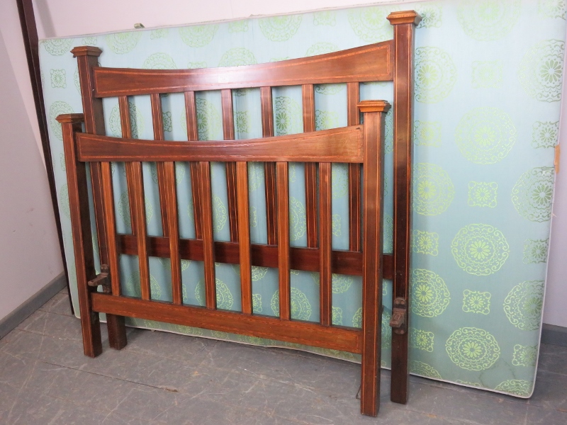 An Edwardian mahogany small double bed with square finials, featuring walnut inlay and strung with - Image 2 of 2