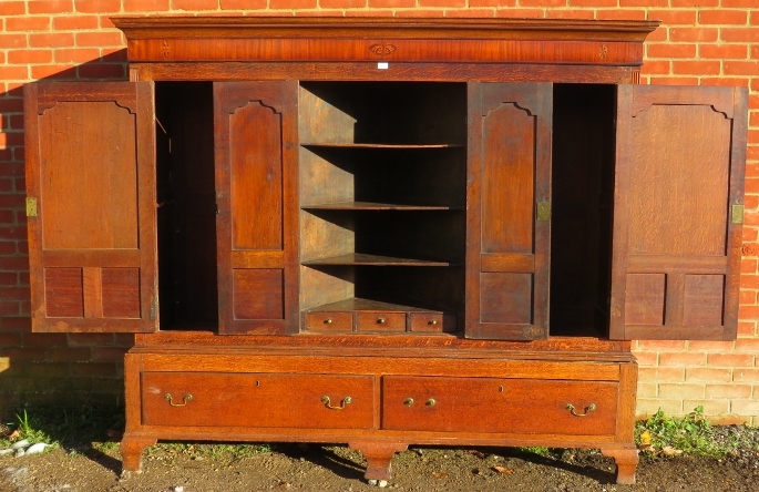 A good 18th century Welsh oak livery cupboard, the inlaid cornice featuring a central butterfly, - Image 3 of 8