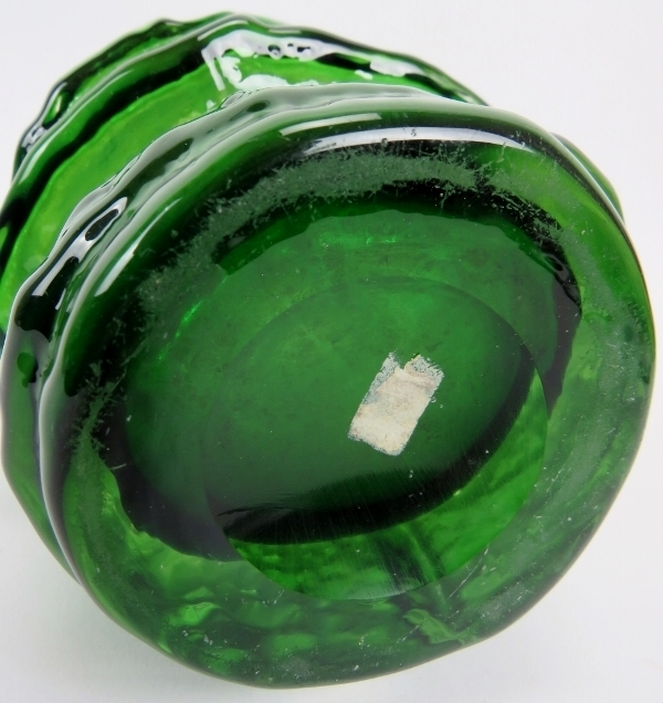 A Whitefriars green glass 'hooped' vase designed by Geoffrey Baxter. Pattern number 9680. 11.4 in ( - Image 3 of 4