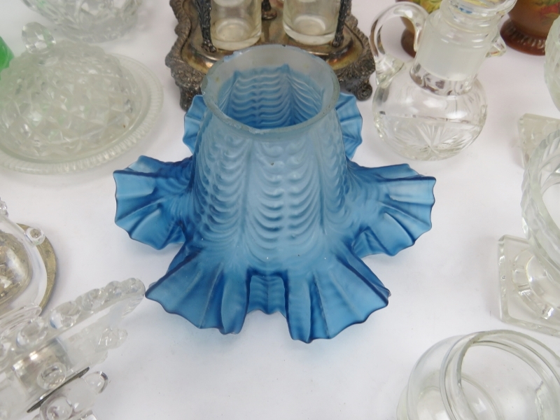 Moulded blue glass lamp shade, moulded glass dishes and bowls, silver plated cruet, pair vases, etc. - Image 2 of 7
