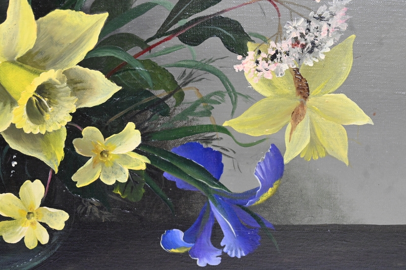 Mary Brown (20th century) - 'Still life vase of flowers on a ledge', oil on canvas, signed, 40cm x - Image 5 of 9