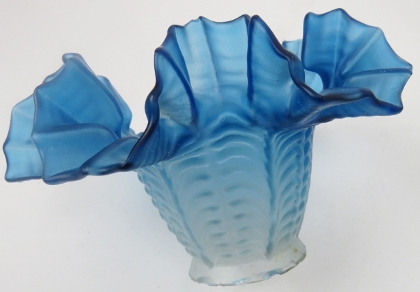 Moulded blue glass lamp shade, moulded glass dishes and bowls, silver plated cruet, pair vases, etc. - Image 6 of 7