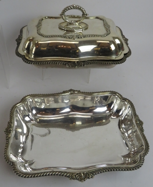 A large Georgian style silver plated tureen, a pair of scallop shaped serving dishes and four - Image 3 of 5