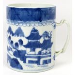 A Chinese blue and white porcelain tankard, late 18th century. Of cylindrical form with an