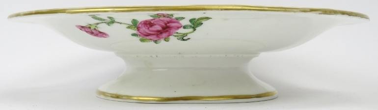 A Royal Worcester porcelain famille rose tazza, 19th century. Depicting exotic birds, butterflies, - Image 2 of 4