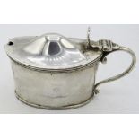 A large silver mustard pot with blue liner, London 1901. Approx silver weight 3.9 troy oz/124 grams.