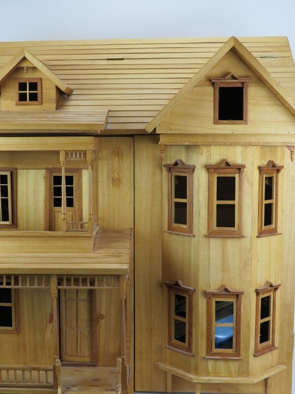 A large English Imporient Limited ‘Timberlina’ dolls house, 20th century. Of modern construction, - Image 3 of 6