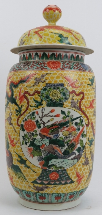 A Chinese famille verte rouleau vase and cover, 20th century. Decorated with dragons, cranes and - Image 3 of 7