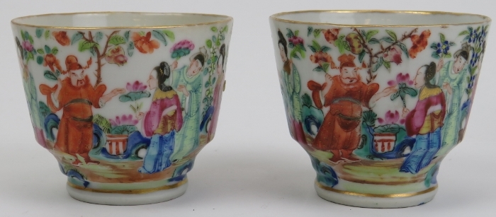 A group of five Chinese Famille rose enamelled porcelain wares, 19th century. Decorated in a variety - Image 2 of 6