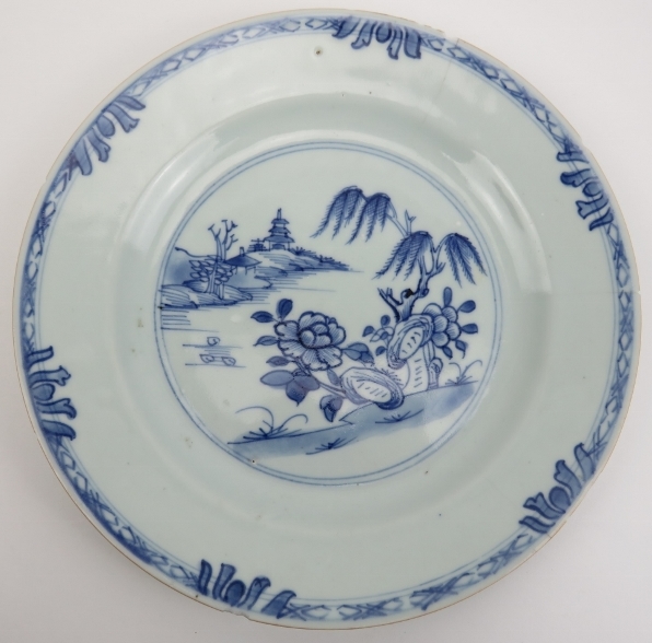 A group of five Chinese blue and white porcelain dishes, 18th century. Decorated in a variety of - Image 9 of 12