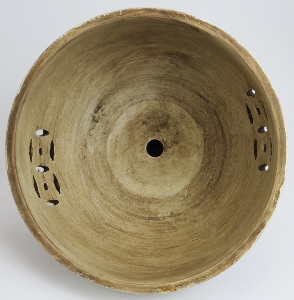 A very large Chinese Famille rose porcelain tripod censor and cover. Of ding form, the pierced domed - Image 10 of 14