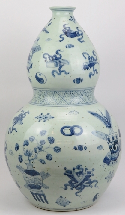 A pair of very large Chinese blue and white porcelain double gourd vase. Decorated throughout with - Image 3 of 7