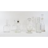 A group of British and European Continental glass decanters, 19th century and later. (8 items) 34.