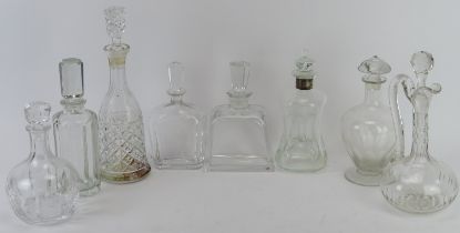 A group of British and European Continental glass decanters, 19th century and later. (8 items) 34.