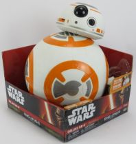 Star Wars: Big-Figs Deluxe BB-8. With spring loading arm, flashing lights and six unique sounds.